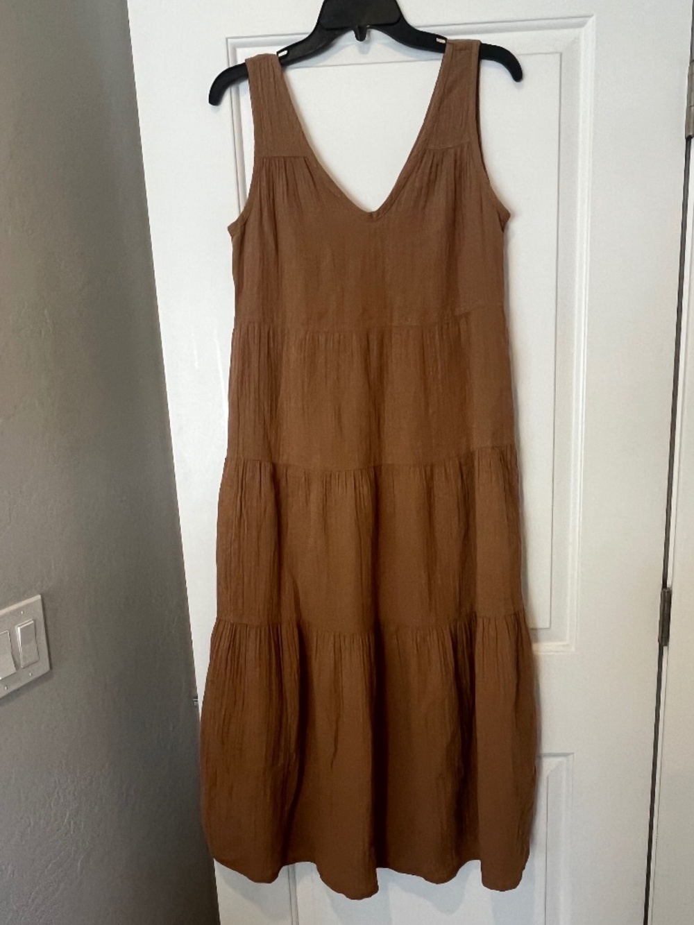 NWOT Quince 100% Organic Cotton Brown Gauze Tiered Maxi Dress Sz XS Boho Casual
